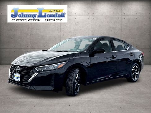 Used 2024 Nissan Sentra SV image 4