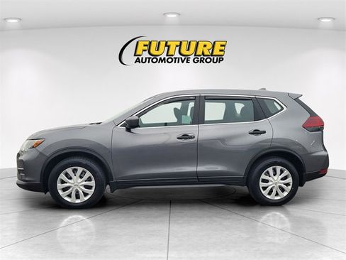 Used 2020 Nissan Rogue S image 6