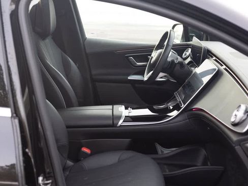 Certified 2023 Mercedes-Benz EQE 350+ 4MATIC SUV image 35