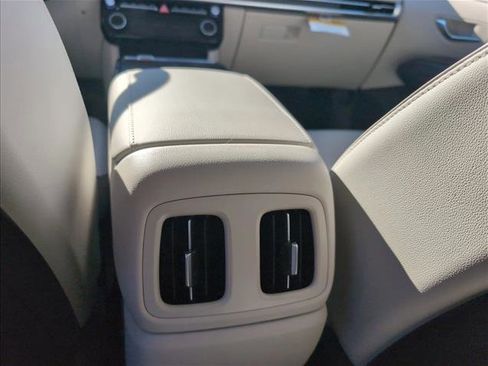 New 2026 Hyundai Tucson Limited w/ Tow & Go Package image 17