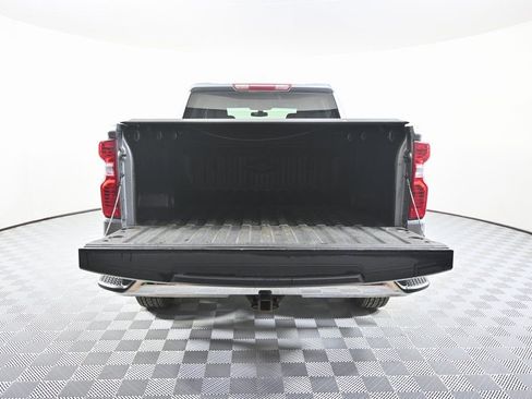 Used 2022 Chevrolet Silverado 1500 LT w/ Bed Protection Package AWD/4WD image 6