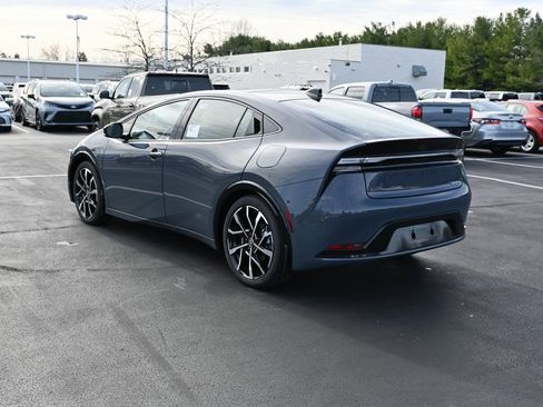 New 2026 Toyota Prius Plug-In Hybrid image 5