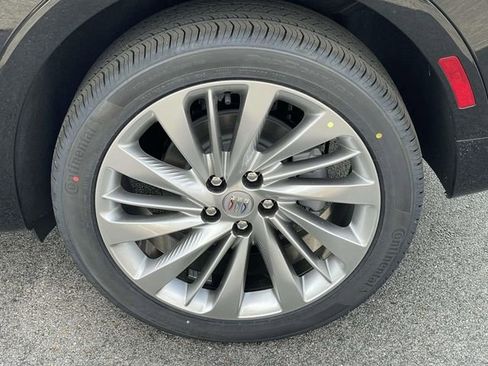 New 2026 Buick Envision Avenir image 7