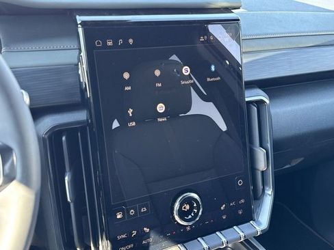 New 2026 GMC Acadia AT4 AWD/4WD image 18