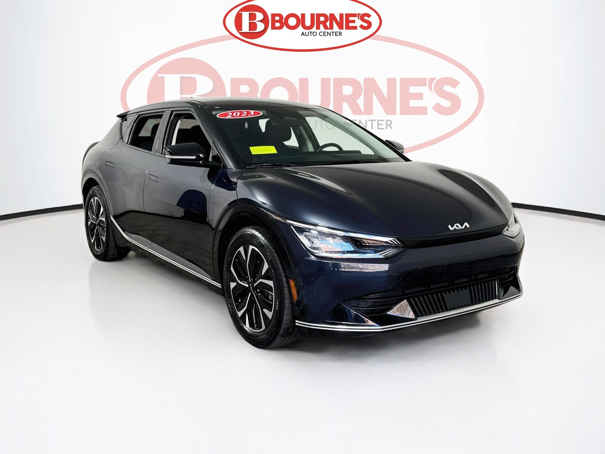 Used 2023 Kia EV6 Wind RWD image 1