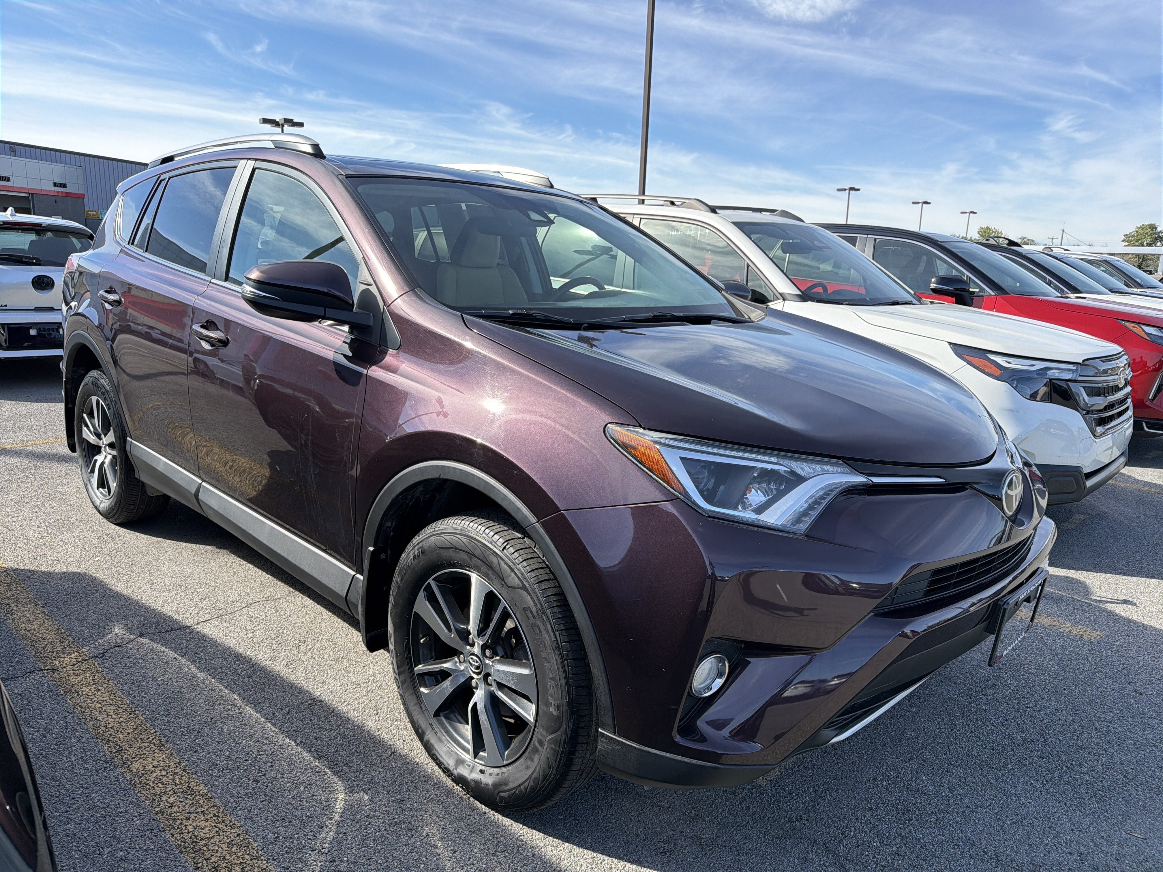 Used 2017 Toyota RAV4 XLE w/ All Weather Liner Package AWD/4WD image 2