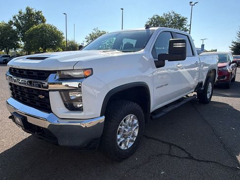 Used 2021 Chevrolet Silverado 2500 LT w/ Fleet Comfort Package AWD/4WD image 1