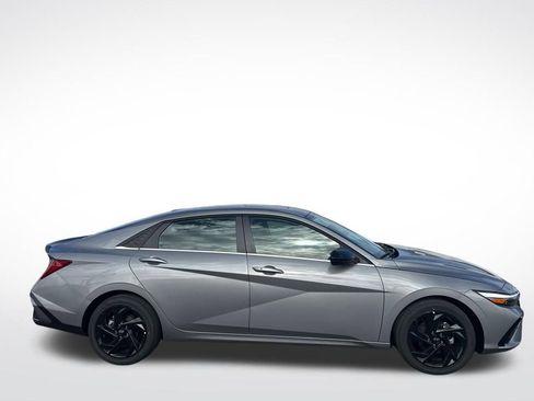 New 2026 Hyundai Elantra SEL Sport Premium FWD image 5