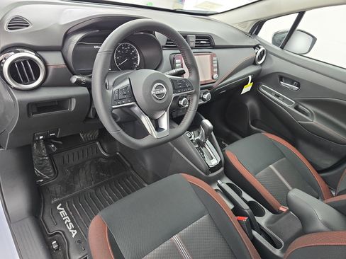 New 2025 Nissan Versa SR w/ Trunk Package FWD image 15