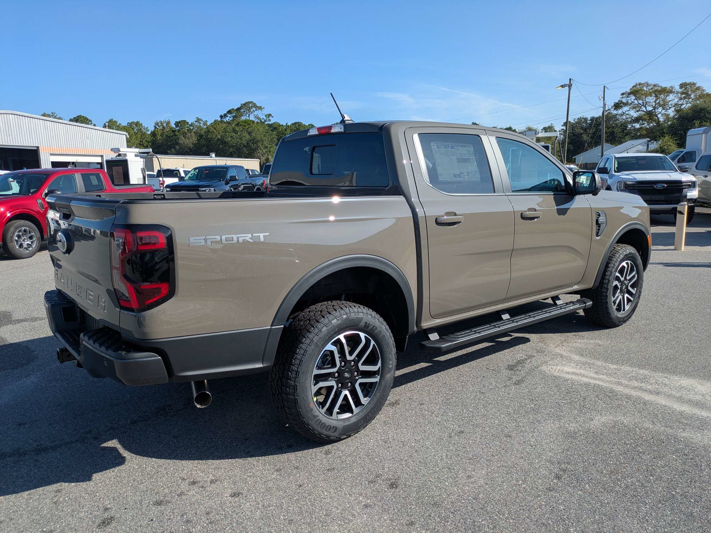 New 2026 Ford Ranger Lariat w/ Convenience Package RWD image 4