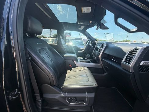 Used 2016 Ford F150 Platinum w/ Equipment Group 701A Luxury AWD/4WD image 23