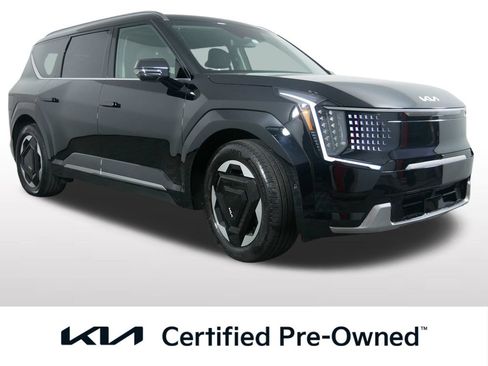 Used 2024 Kia EV9 Land AWD/4WD image 1