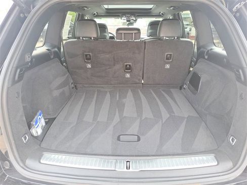 Used 2022 Jeep Grand Cherokee Overland w/ Luxury Tech Group IV image 6