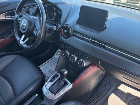 Used 2018 MAZDA CX-3 Touring image 19
