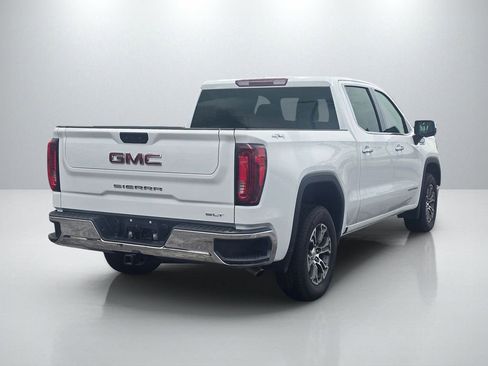 Used 2025 GMC Sierra 1500 SLT AWD/4WD image 5