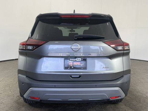 Used 2023 Nissan Rogue S AWD/4WD image 6