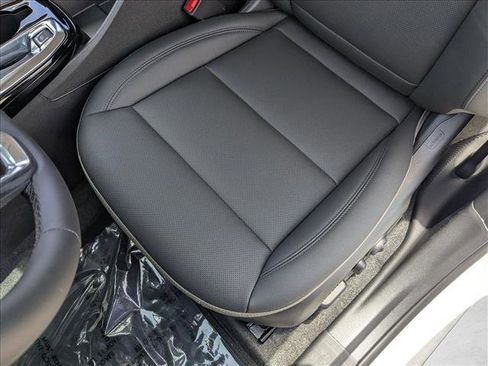 New 2026 Chevrolet Trax ACTIV w/ Driver Confidence Package FWD image 4