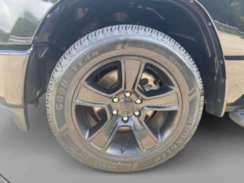 Used 2023 RAM 1500 Big Horn AWD/4WD image 9