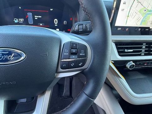 New 2026 Ford Explorer Active w/ Active Comfort Package image 28