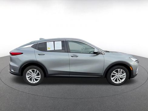 Used 2025 Buick Envista Preferred image 16