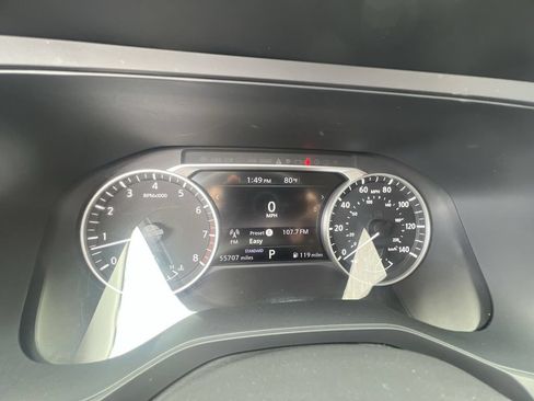 Used 2023 Nissan Pathfinder S FWD image 21