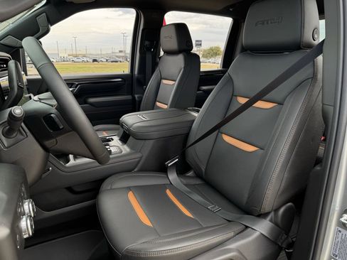 New 2026 GMC Sierra 2500 AT4 w/ AT4 Premium Plus Package image 22