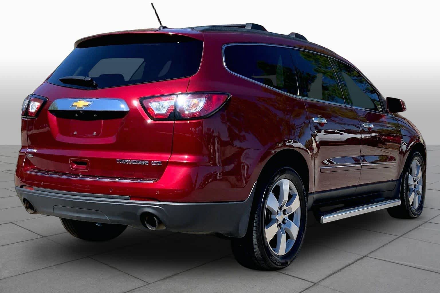 Used 2015 Chevrolet Traverse LTZ w/ LPO, 'HIT The Road' Package AWD/4WD image 13