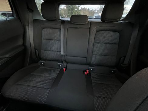 Used 2025 Chevrolet Equinox LT image 38