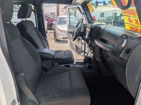 Used 2012 Jeep Wrangler Unlimited Sport w/ Max Tow Pkg AWD/4WD image 13