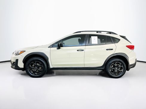 Used 2023 Subaru Crosstrek 2.0i Premium w/ Popular Package #2 AWD/4WD image 4