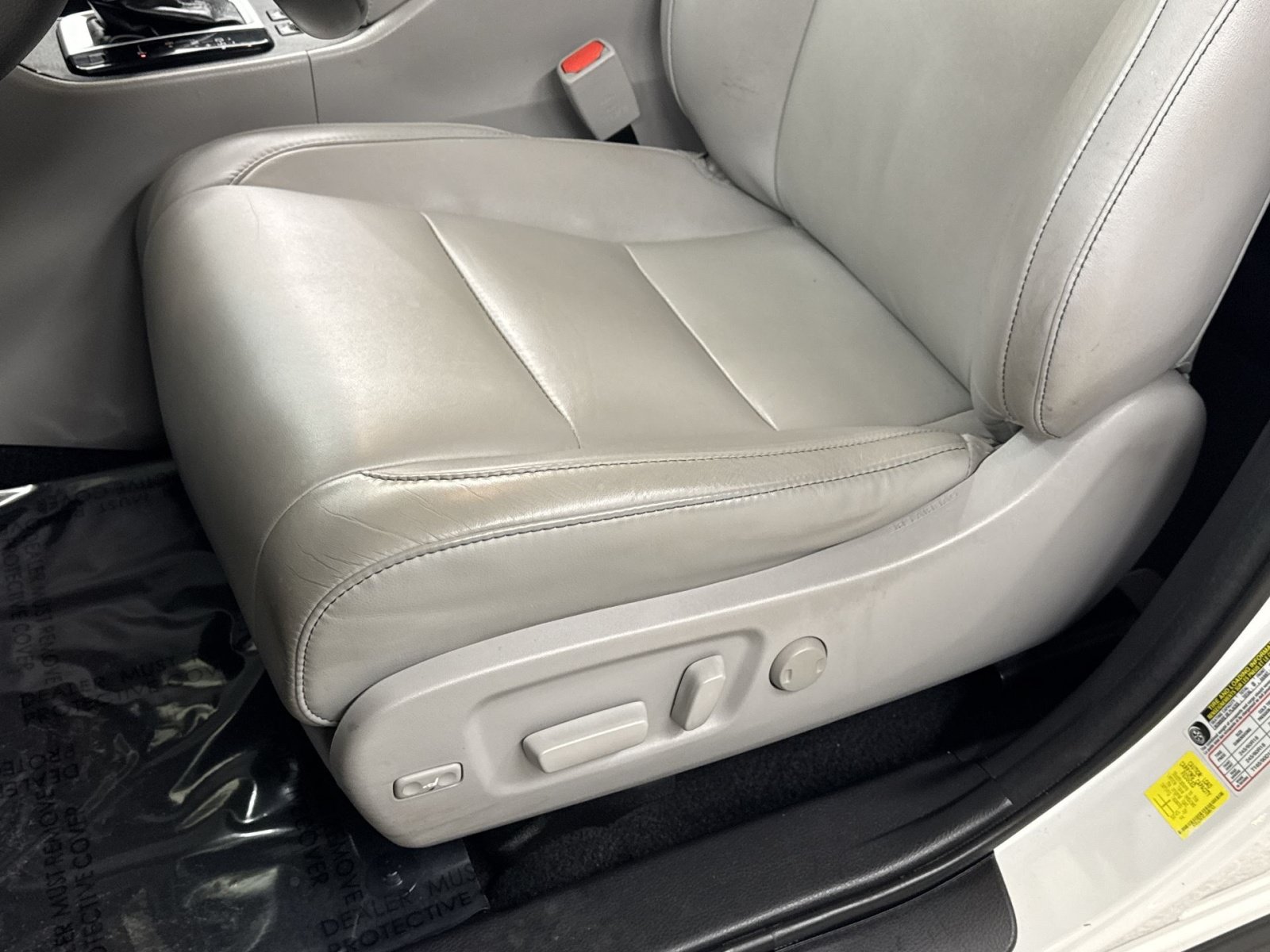 Used 2018 Toyota Highlander XLE AWD/4WD image 26