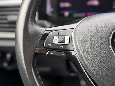 Used 2019 Volkswagen Atlas SEL R-Line image 17