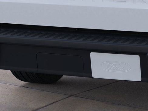 New 2026 Ford Maverick XL image 19