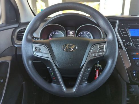 Used 2015 Hyundai Santa Fe Sport image 19