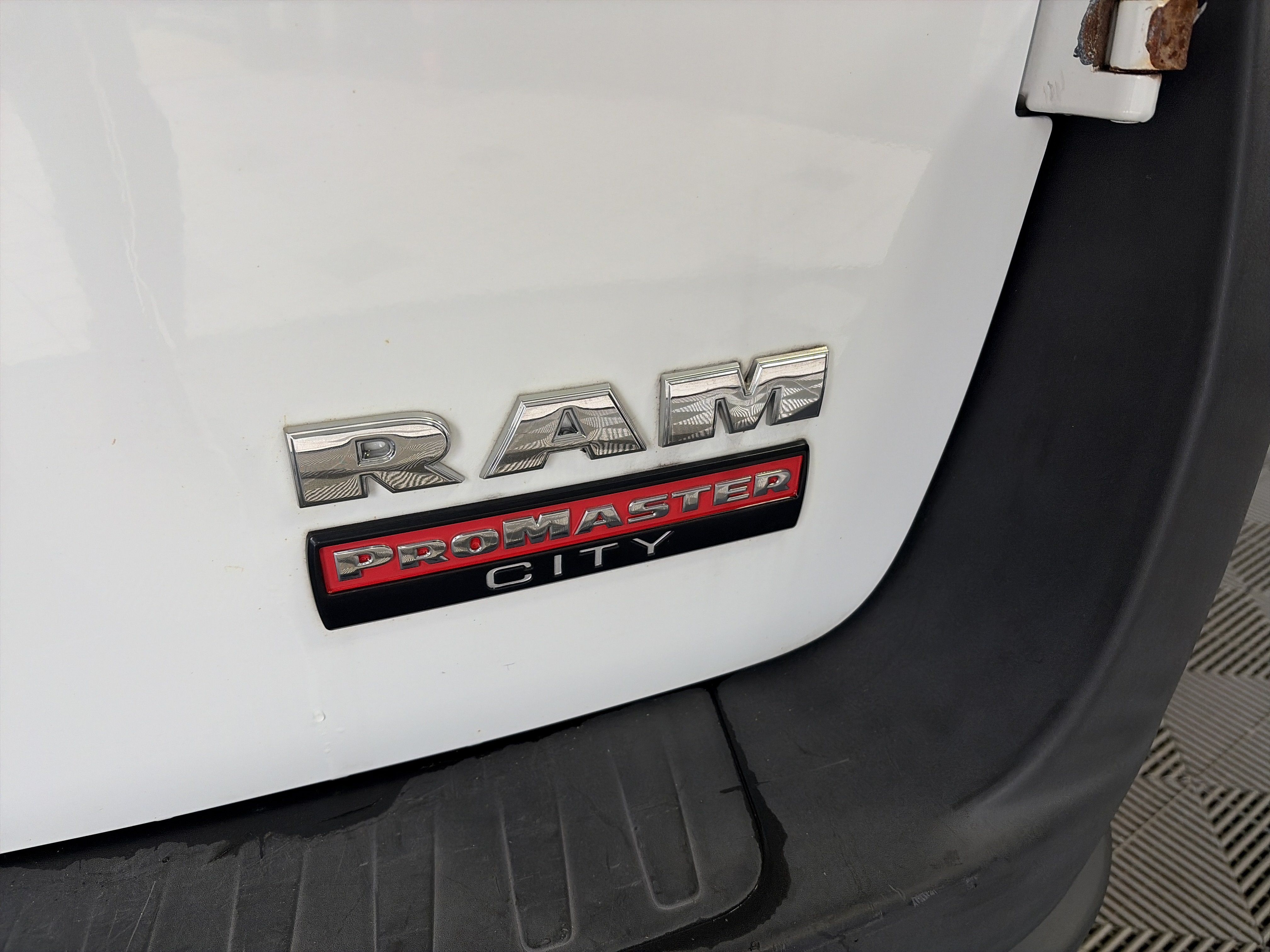 Used 2016 RAM ProMaster City Tradesman FWD image 17