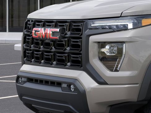 New 2026 GMC Canyon Elevation w/ Convenience Package image 37