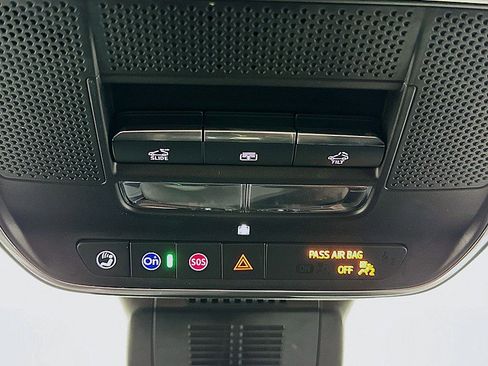 Used 2025 Chevrolet Equinox RS w/ Safety and Technology Package image 21