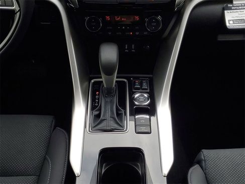 New 2025 Mitsubishi Eclipse Cross SE image 28