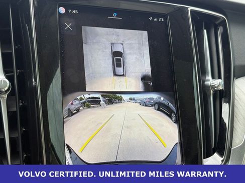 Certified 2025 Volvo V60 B5 Cross Country Plus AWD/4WD image 25
