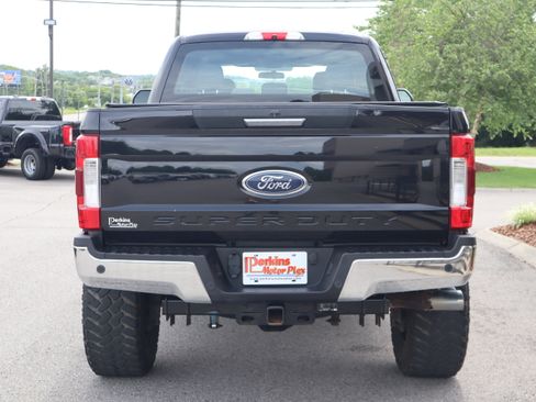 Used 2019 Ford F350 XLT w/ XLT Premium Package AWD/4WD image 8