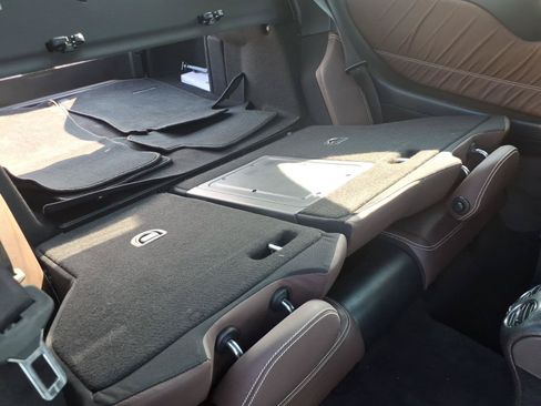 Used 2009 Mercedes-Benz CLK 350 Coupe image 31
