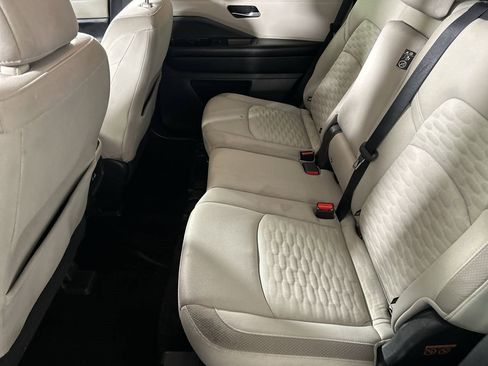 Used 2022 Nissan Pathfinder SV image 24