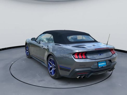 Used 2025 Ford Mustang GT Premium w/ GT Performance Package RWD image 9