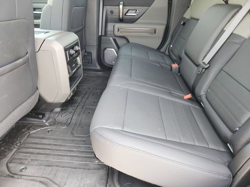 New 2025 GMC Hummer EV 2X AWD/4WD image 33