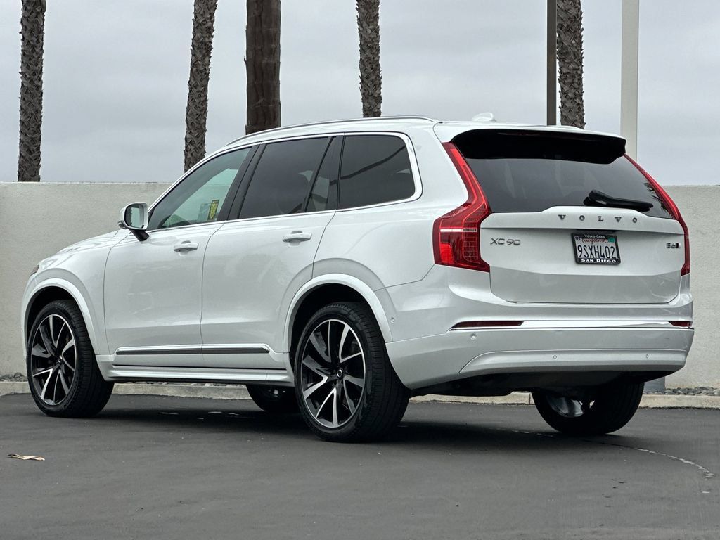 Certified 2023 Volvo XC90 B6 Plus w/ Protection Package Premier AWD/4WD image 3