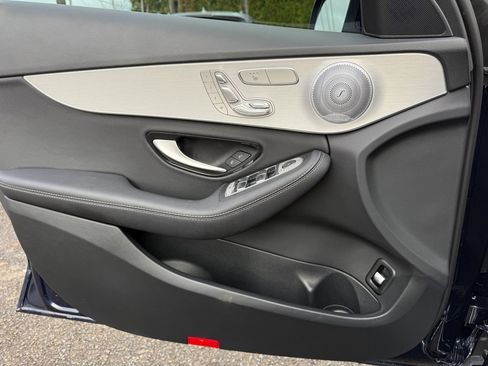 Used 2021 Mercedes-Benz C 300 C 300 image 24