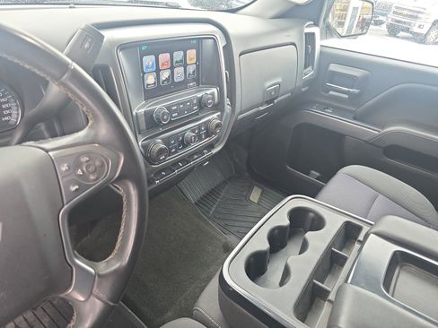 Used 2018 Chevrolet Silverado 1500 LT w/ All Star Edition image 22