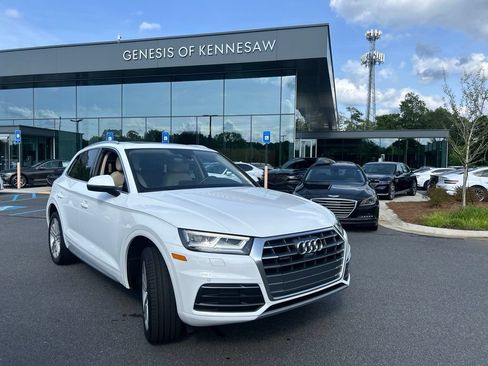 Used 2018 Audi Q5 Prestige w/ Prestige Package AWD/4WD image 1