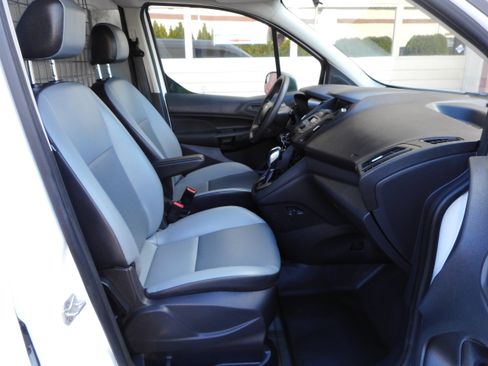 Used 2015 Ford Transit Connect XL FWD image 25
