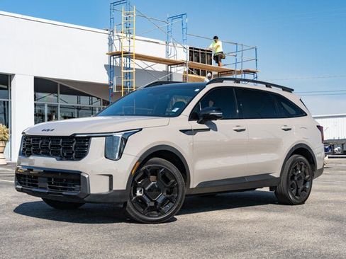 Used 2025 Kia Sorento SX Prestige AWD/4WD image 1